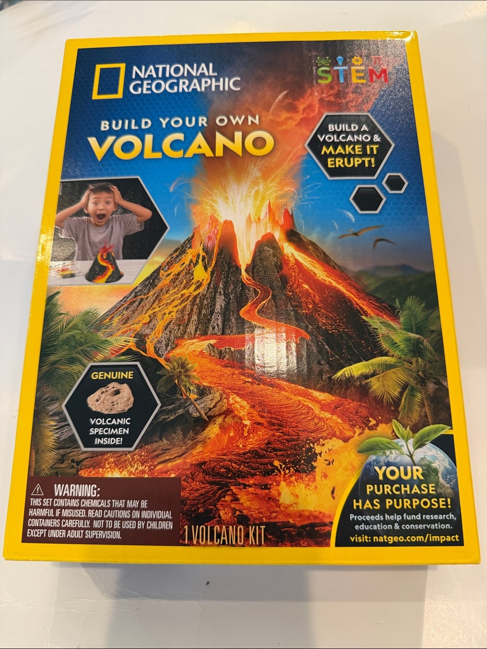 NWT National Geographic Build Your Own Volcano Kit STEM - Yellow, Blue